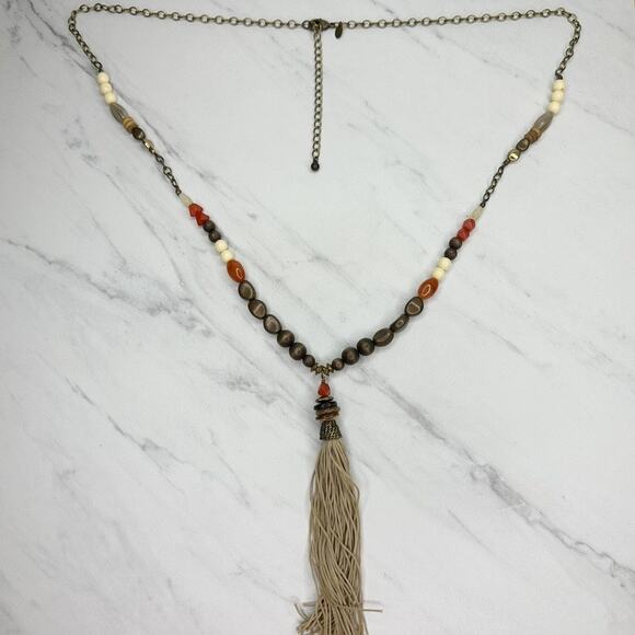 Chico's Tassel Pendant Neutral Beaded Gold Tone Necklace ✨ - Picture 2 of 10